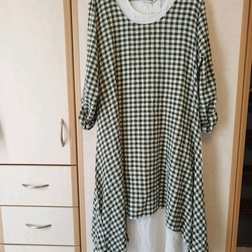 Kaftani new with tag, size L