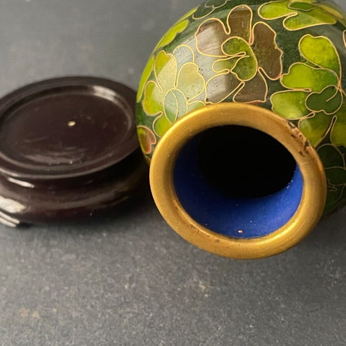 Chinese mini cloisonné vase used, emerald green brass enamel 8cm