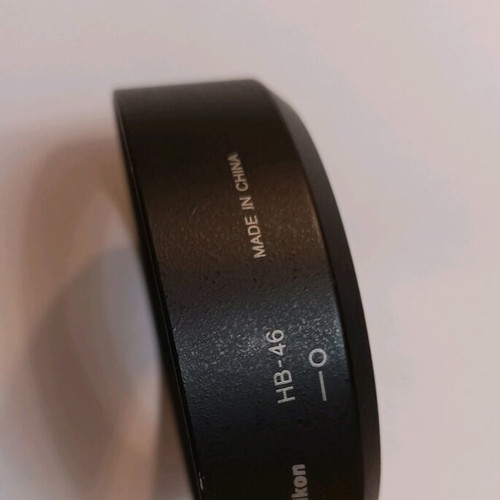 Nikon HB-46 bayonet lens hood for AF-S DX NIKKOR 35mm f/1.8G like new