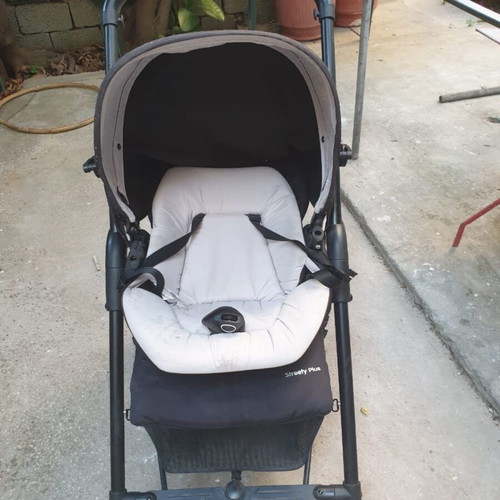 Baby stroller used