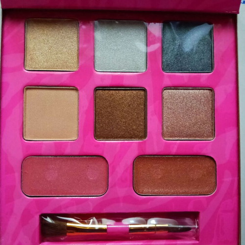 London Gorgeous Neutral Shades Makeup eyeshadow palette new