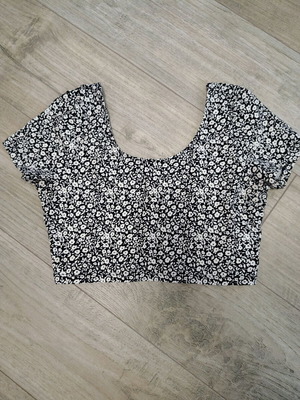 Crop top με floral μοτίβο, σαν καινούργιο, H&M, μέγεθος L