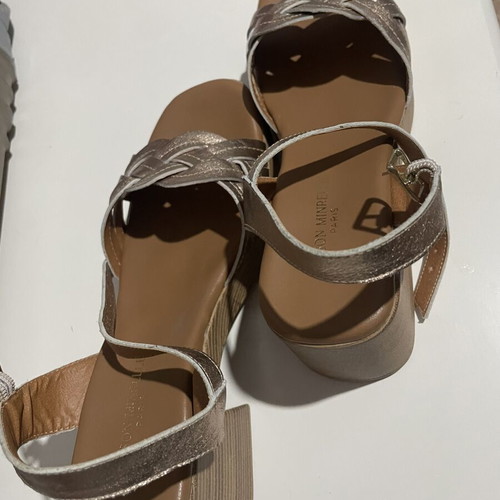 Metallic platform sandals size 42, very comfortable