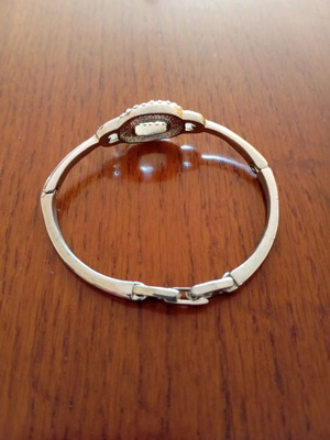 Women's silver bracelet
