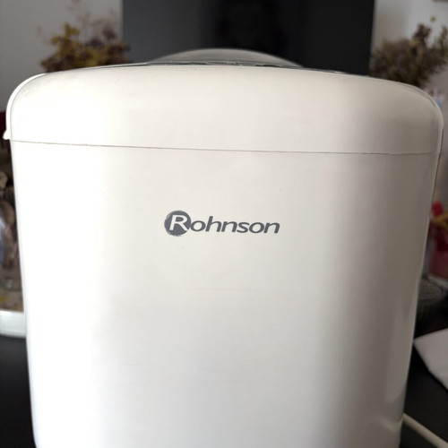 Rohnson R-296 Breadmaker new, 11 programs, adjustable crust