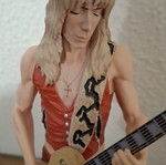 Randy Rhoads KnuckleBonz Limited Edition 1:9 Collectible Figure 1272/3000