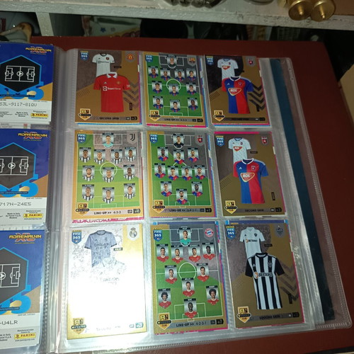 Adrenalyn XL Panini album with about 120 football cards 2023, new