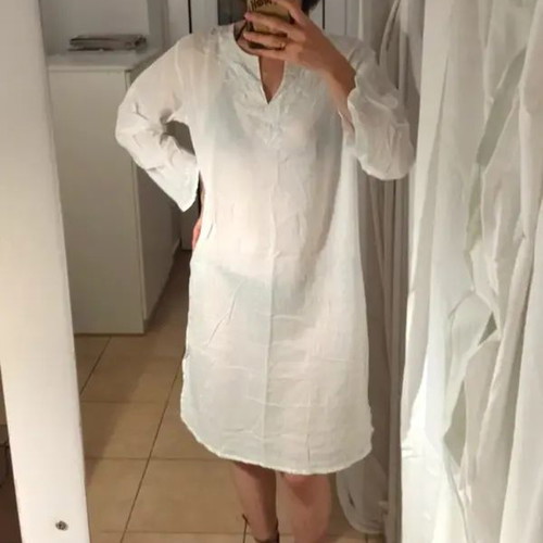 White beach dress like new with embroidery and sequins