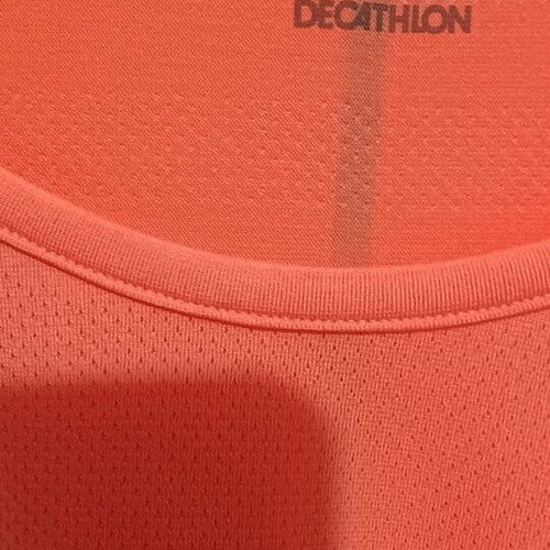 Decathlon sports shirt size L