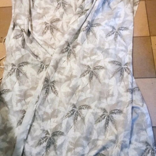 Bedroom curtain like new