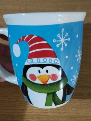 Mug 400ml unused with penguin design