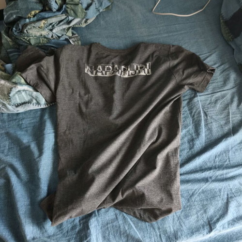 Napapijri T-shirt large, vintage, authentic, like new, grey