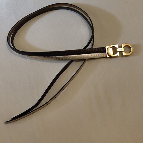 Salvatore Ferragamo double belt size 75 like new, black and gold