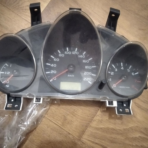 Mitsubishi Colt 2005 1.3 Petrol odometer and tachometer used, MR951770