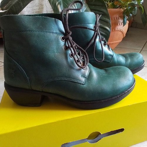 Fly London leather ankle boots green used size 38