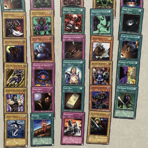 Yu-Gi-Oh! vintage cards used lot 130+ from 2002-2004