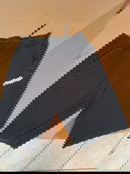 Μαύρο σορτσάκι Puma