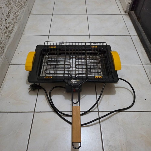 Grills used, set of 2, fully functional