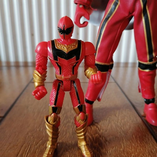 Power Ranger Red Ranger Mystic Force 2005 figures used, set of 3