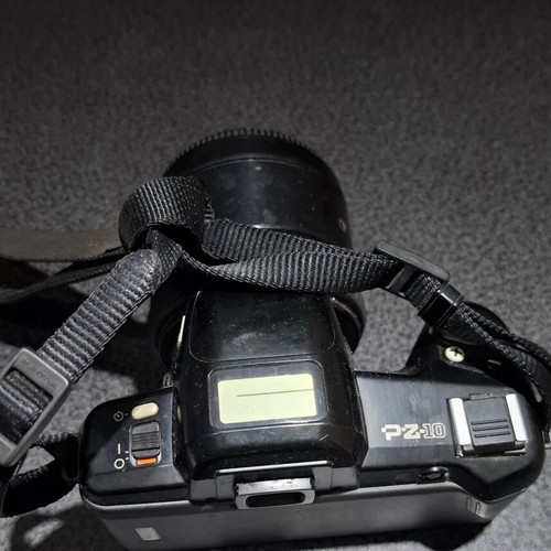 Pentax PZ-10 (Z-10) 35mm SLR analog camera used with zoom lens