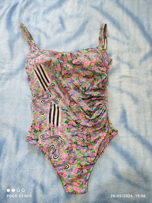 Crool women's swimsuit used, size medium, one-piece