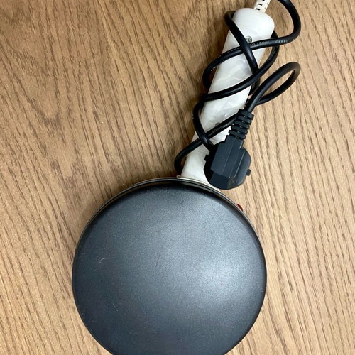 Small crepe maker like new
