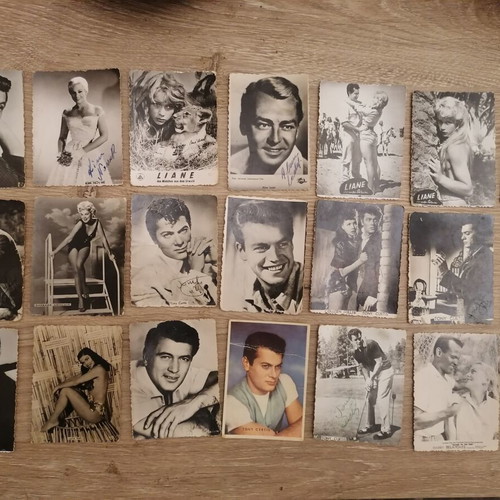 Foreign actors collectible cards used, set of 46