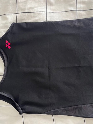Yonex t shirt new, size S, black