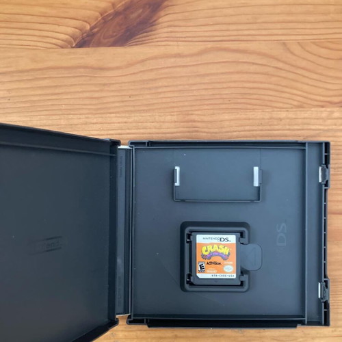 Crash Bandicoot Mind Over Mutant Nintendo game like new