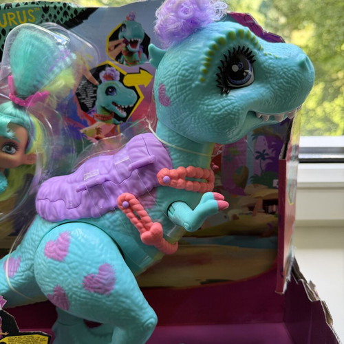 Cave Club Rockelle and Tyrasaurus doll set new, 25 cm