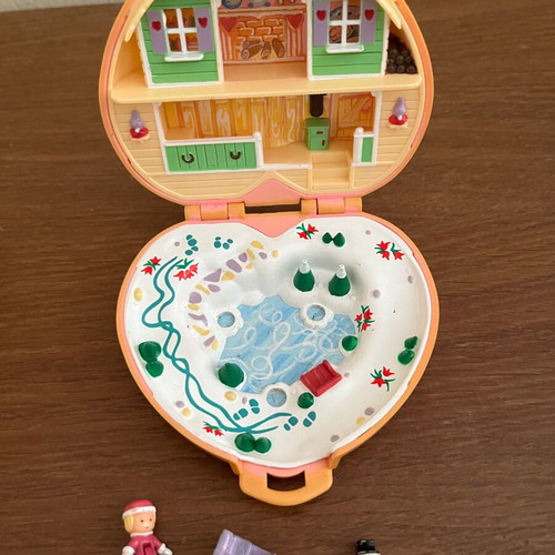 VINTAGE 1989 POLLY Pocket Bluebird Plage Fête Compact Étui W 2 Figurines Jetski EUR 71,68 - FR