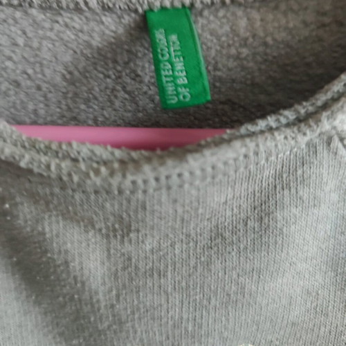Benetton blue soft pullover 98 cm like new