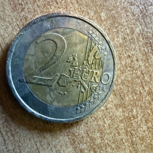 Collectible 2€ coin used with rare minting errors from France