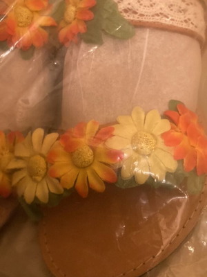 Leather handmade sandals with flowers new, beige