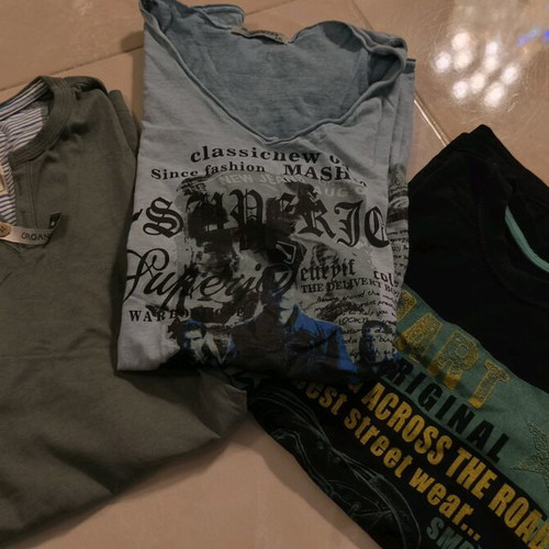 Cotton t-shirts used, pack of 3, size M, black and green