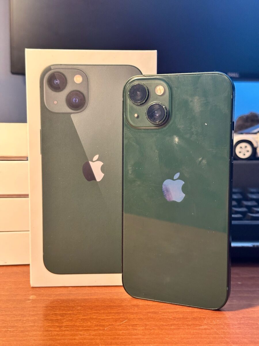 iPhone 13 like new, 128GB, green, with… - € 260,00 - Vendora.cy