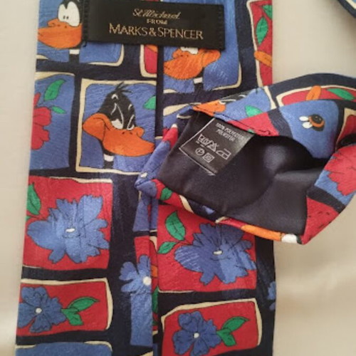 Marks & Spencer tie with Daffy Duck pattern like new, multicolor