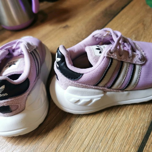 Adidas baby shoes used, size 20