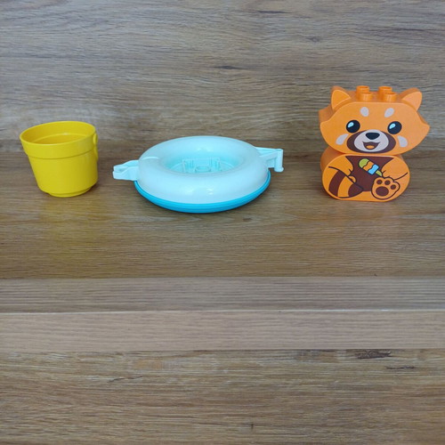 Lego Duplo Red Panda like new, 5 pieces bath toy