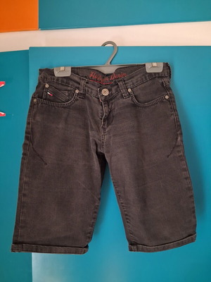 Tommy Hilfiger women's denim bermuda shorts Medium, like new, grey