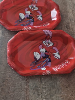 Vintage Space Jam Looney Tunes Bugs Bunny Plates set of 2