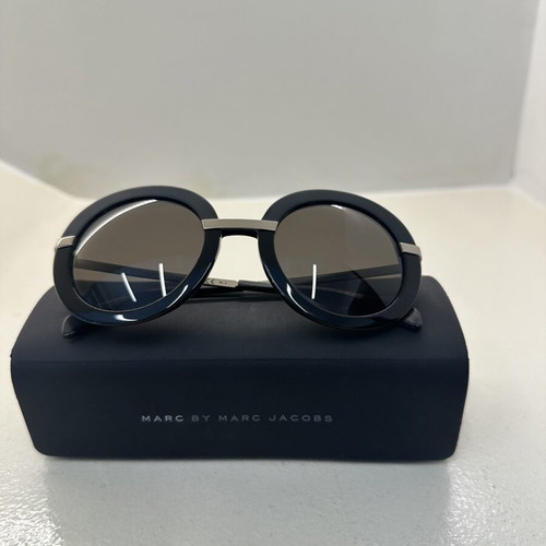 Marc Jacobs sunglasses like new, black, women's
