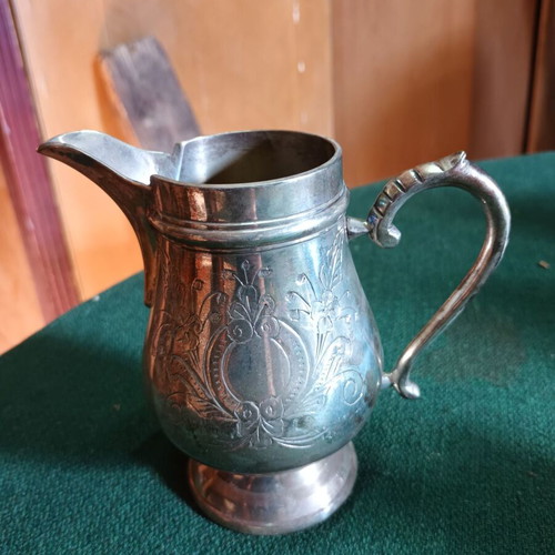 Silver-plated tea set like new, decorative six-piece