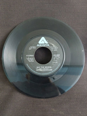 Barry Manilow Weekend In New England/Say The Words vinyl used