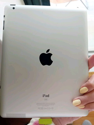 iPad 2 Wi-Fi Black 64 GB like new, collectible