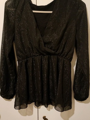 Γυναικεία μπλούζα Attrattivo μέγεθος Μ σε άριστη κατάσταση