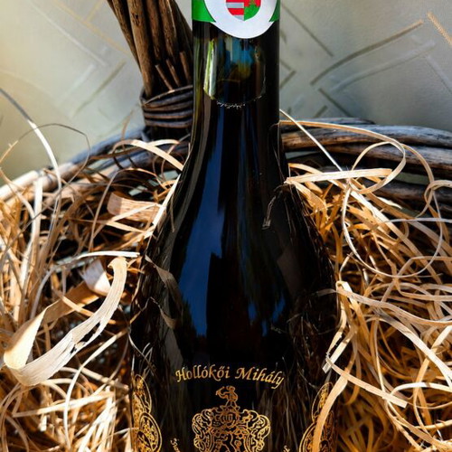 Tokaji Aszu 5 Collector Wine 1999 New