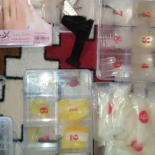 Gel tips and tips set like new