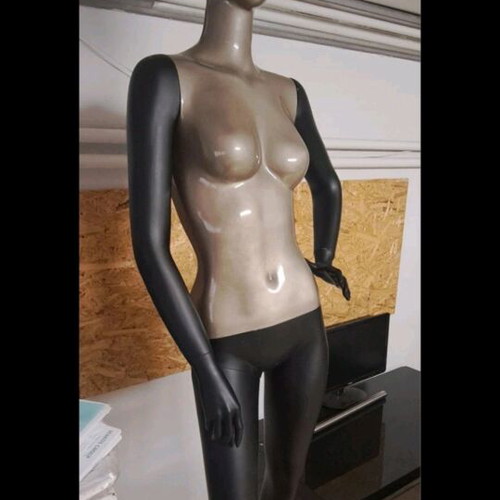 Display hood used