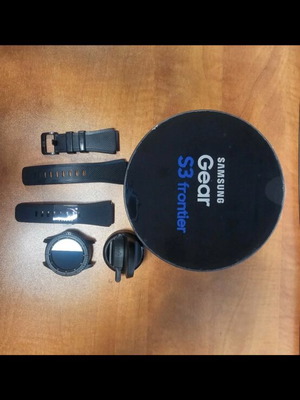 Samsung Gear S3 smartwatch used in good condition